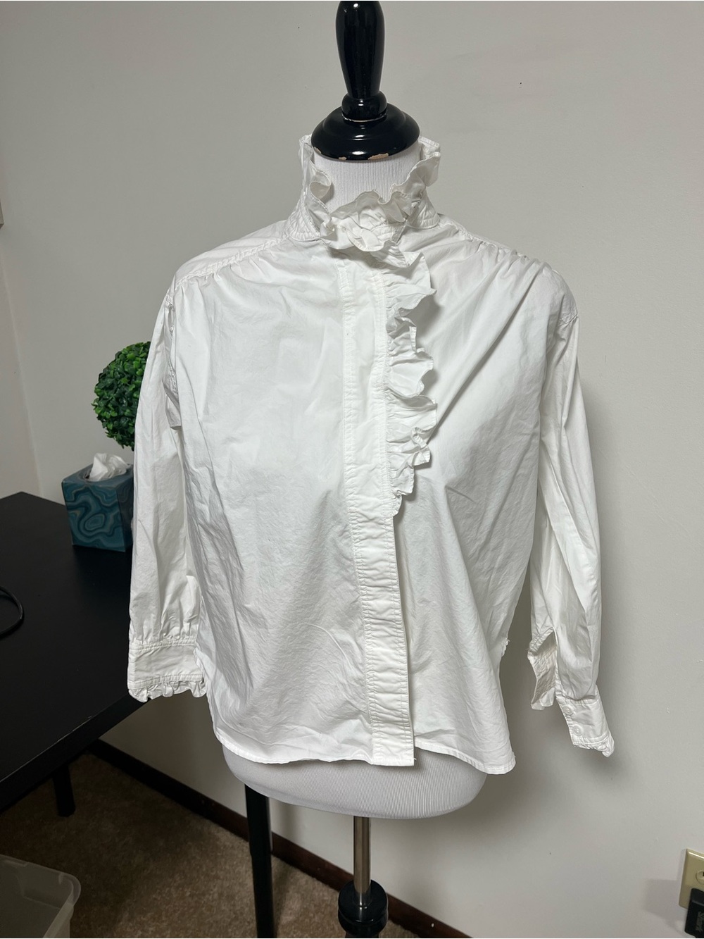 sundays White Ruffle Collar Button-Up Shirt